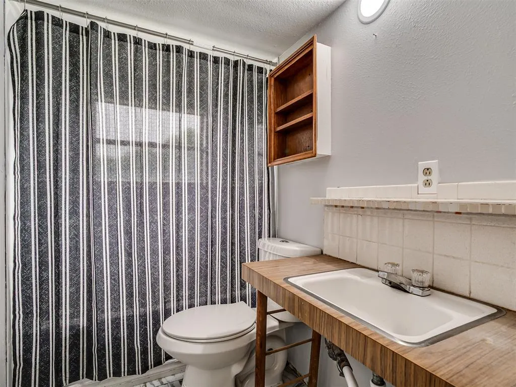 Photo 28 — 202 NW 34th Street, Newcastle, OK 73065