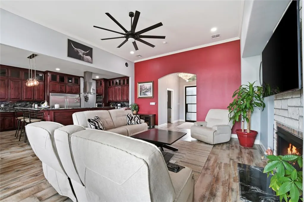 Photo 9 — 19213 W Walker Road, McLoud, OK 74851