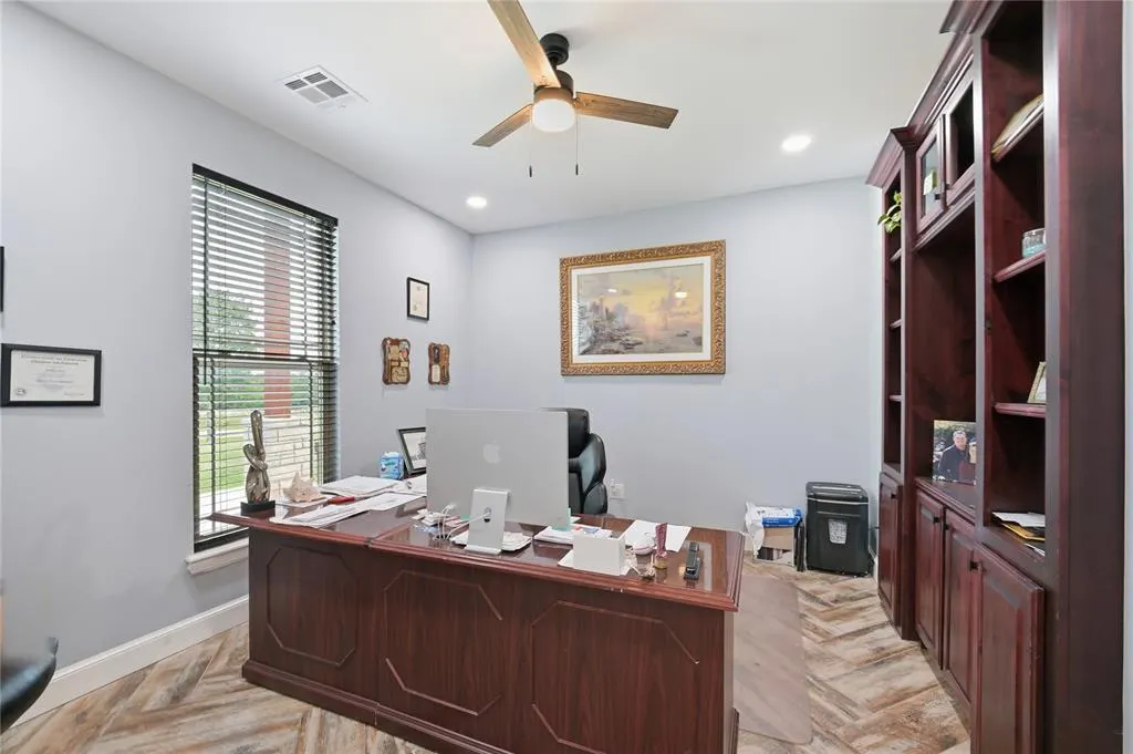 Photo 11 — 19213 W Walker Road, McLoud, OK 74851