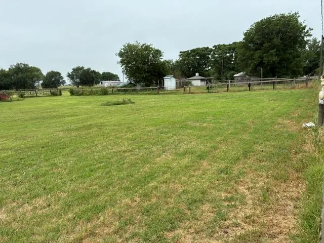 Front exterior — 222 6th Street, Bradley, OK 73011