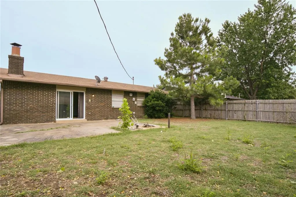Photo 6 — 3005 N Shannon Avenue, Bethany, OK 73008