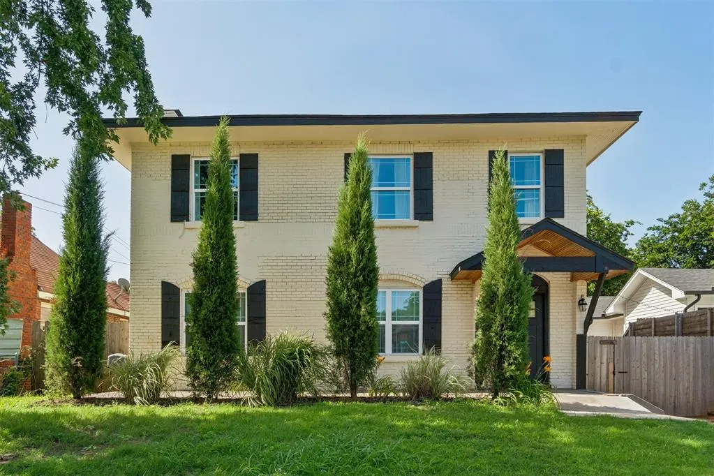 Front exterior — 326 NE 16th Street, Oklahoma City, OK 73104