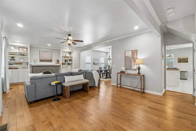 Photo 5 — 326 NE 16th Street, Oklahoma City, OK 73104