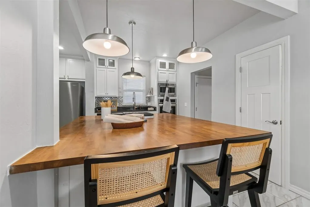 Photo 15 — 326 NE 16th Street, Oklahoma City, OK 73104