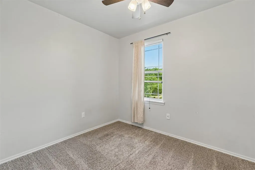 Photo 34 — 326 NE 16th Street, Oklahoma City, OK 73104