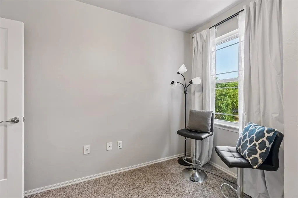 Photo 36 — 326 NE 16th Street, Oklahoma City, OK 73104