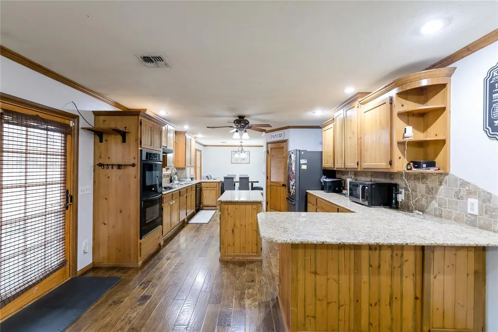 Photo 16 — 11221 N 1960 Circle, Elk City, OK 73644
