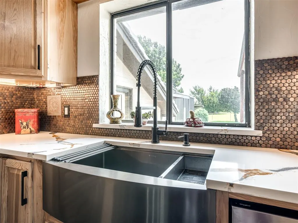 Photo 21 — 2701 60th NW Avenue, Norman, OK 73072