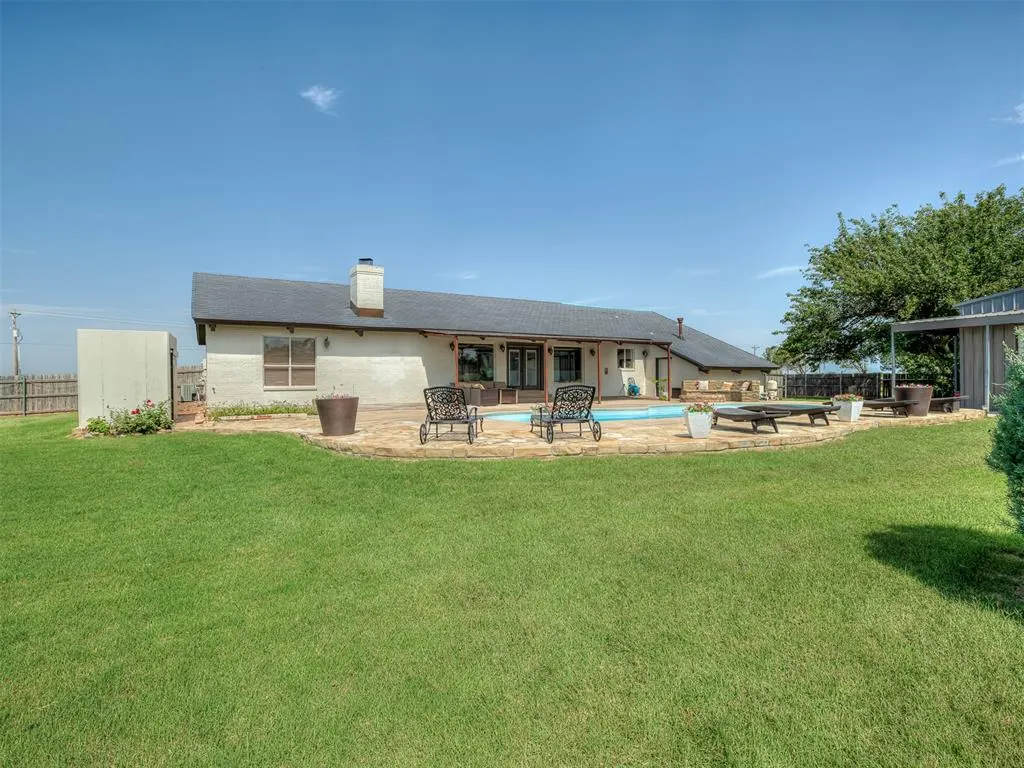 Photo 41 — 2701 60th NW Avenue, Norman, OK 73072