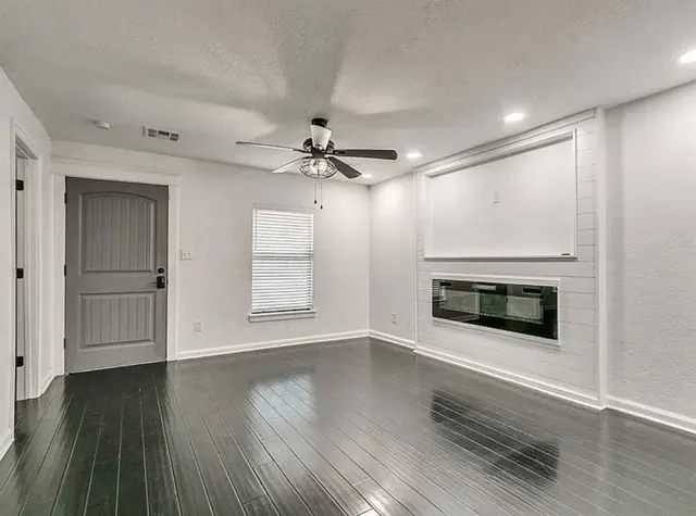 Photo 4 — 227 W Hayes Street, Norman, OK 73069