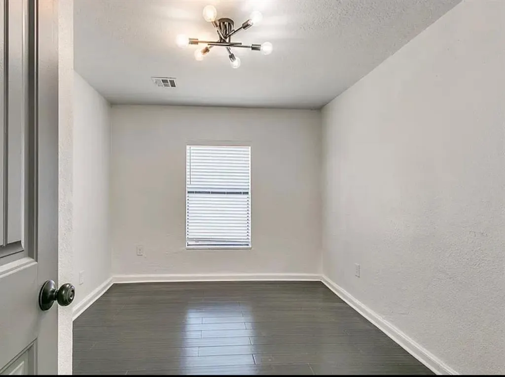 Photo 10 — 227 W Hayes Street, Norman, OK 73069