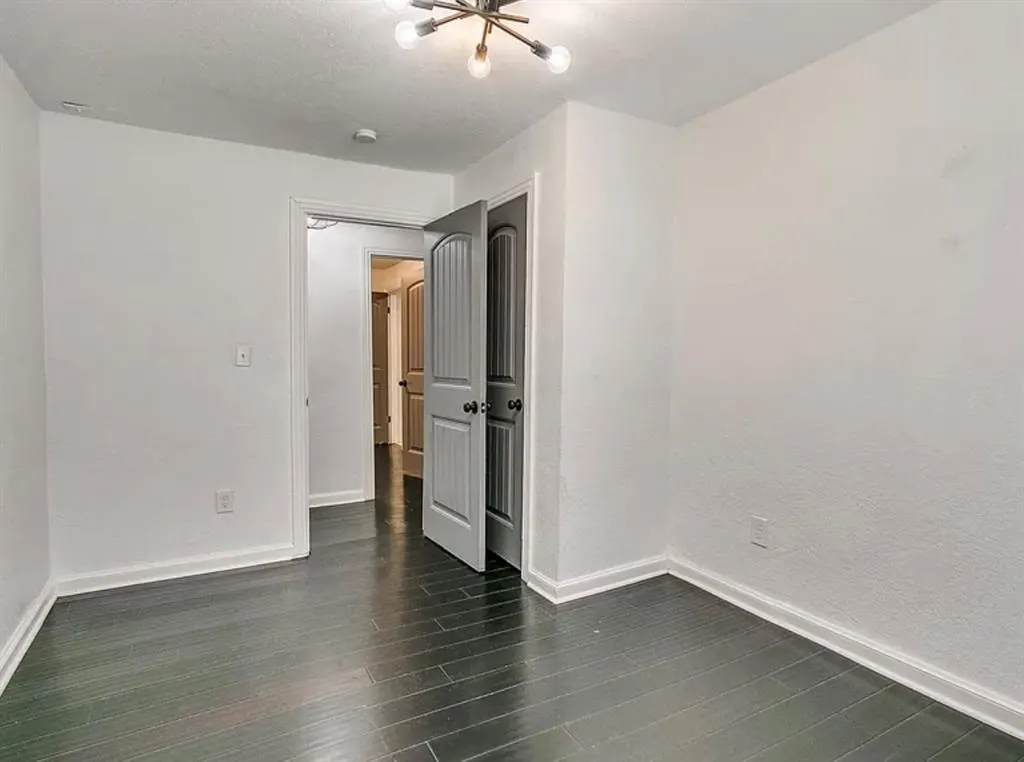 Photo 11 — 227 W Hayes Street, Norman, OK 73069