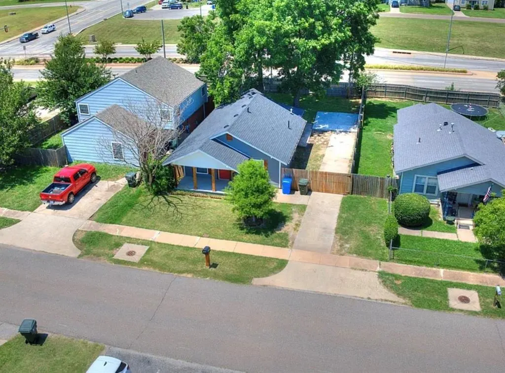 Photo 22 — 227 W Hayes Street, Norman, OK 73069