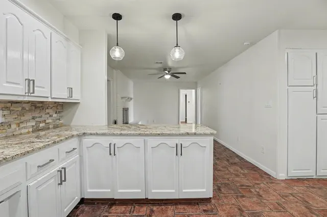 Photo 7 — 721 Brightside Street, Oklahoma City, OK 73110