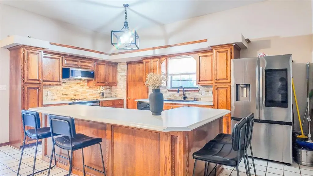 Photo 6 — 3136 SW 100th Street, Oklahoma City, OK 73159