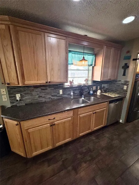 Photo 10 — 1209 S Trail Drive, Altus, OK 73521