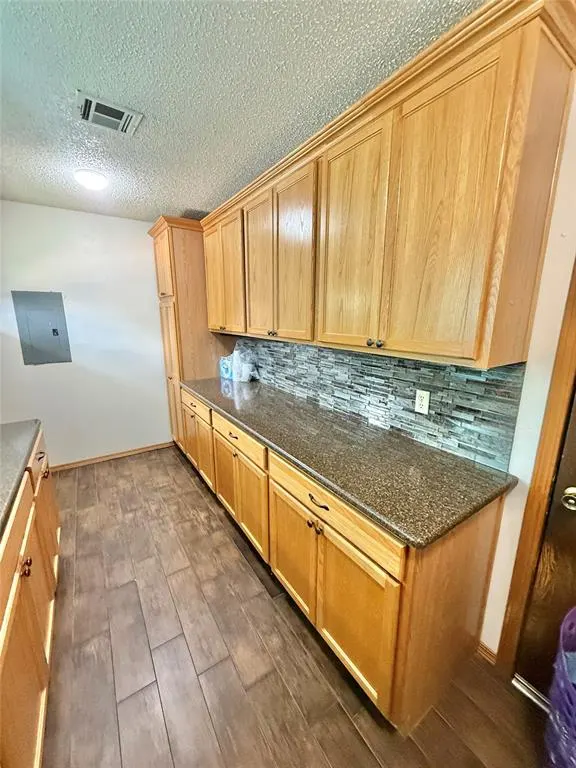 Photo 12 — 1209 S Trail Drive, Altus, OK 73521