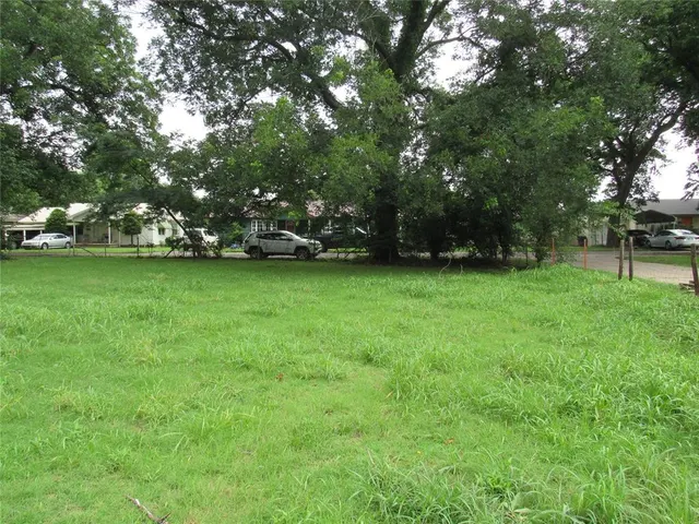 Photo 4 — 206 Washington, Pauls Valley, OK 73075