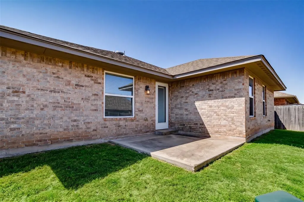 Photo 12 — 2921 NW 181st Street, Edmond, OK 73012