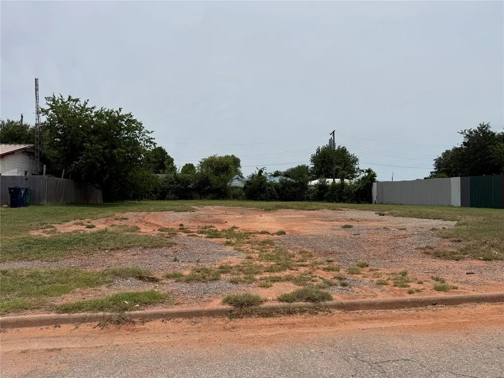 Front exterior — SE 60th Terrace, Oklahoma City, OK 73149