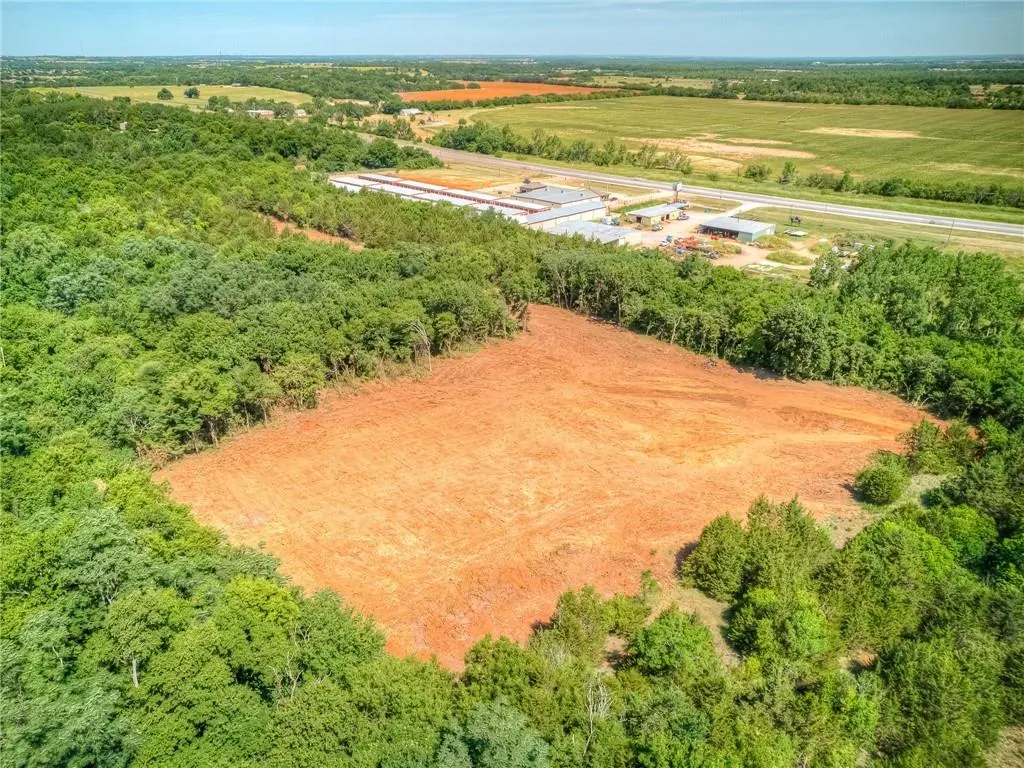 Photo 2 — 32420 24th Avenue, Norman, OK 73072