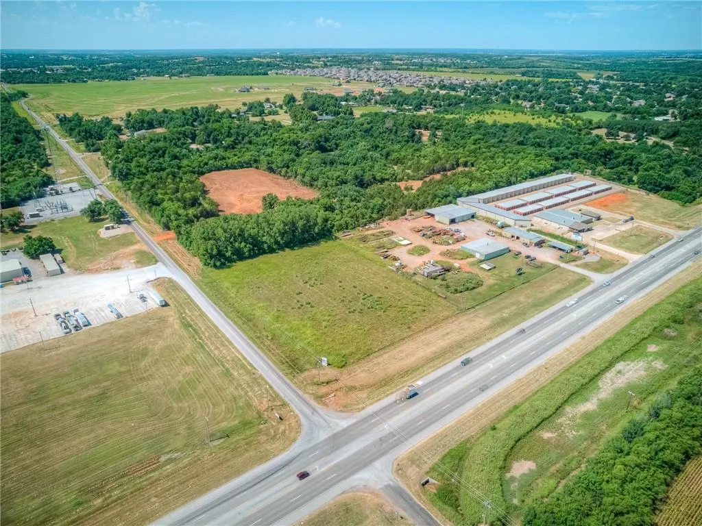 Photo 16 — 32420 24th Avenue, Norman, OK 73072