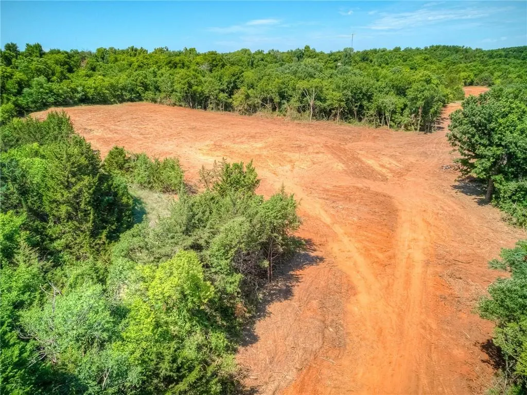 Photo 24 — 32420 24th Avenue, Norman, OK 73072