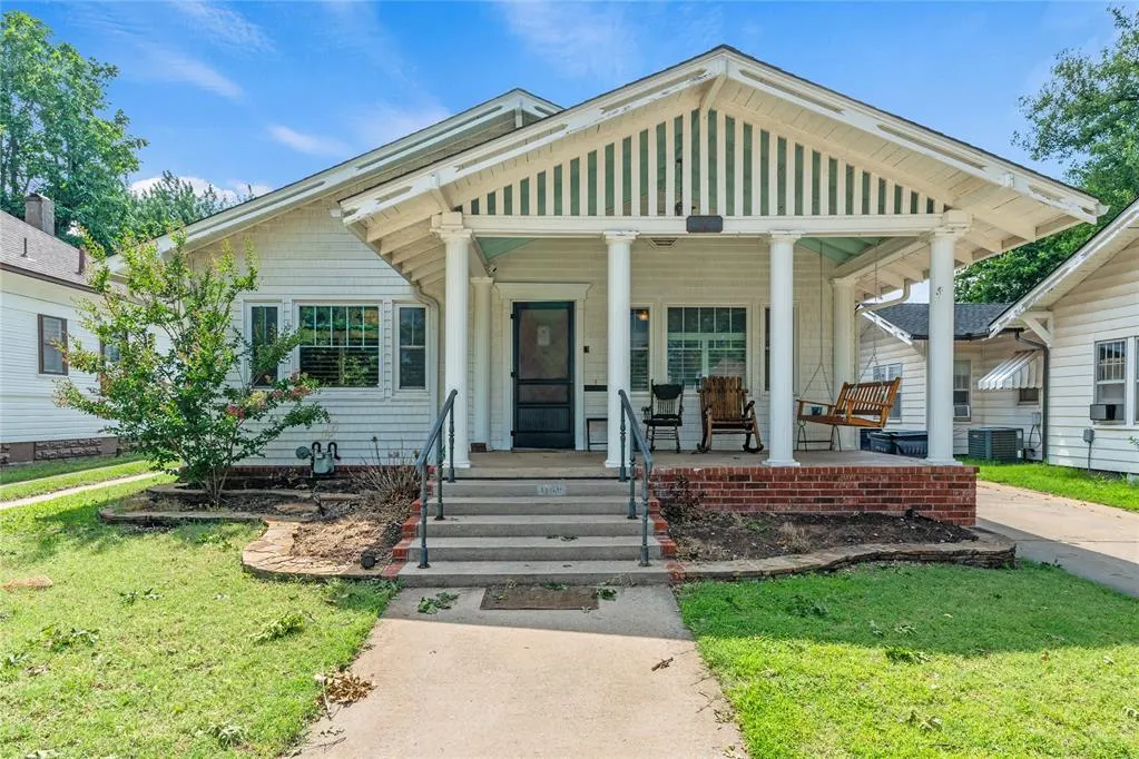 Photo 2 — 1108 S Hoff Avenue, El Reno, OK 73036
