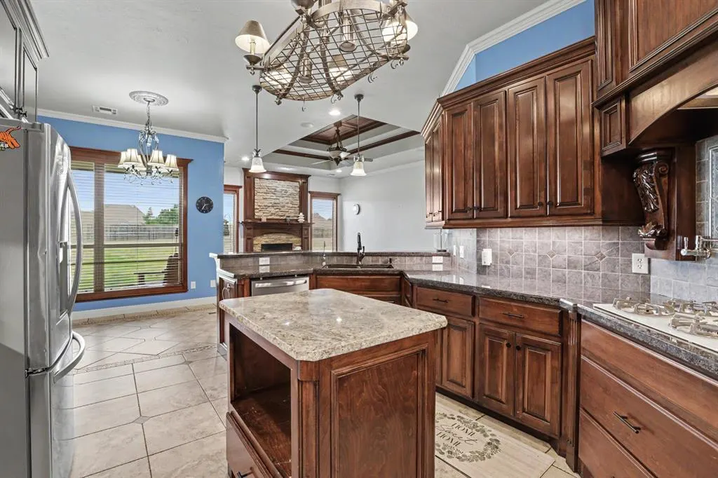 Photo 12 — 15215 Coral Creek Lane, Oklahoma City, OK 73165