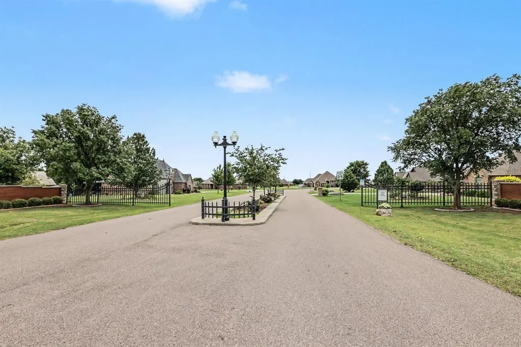 Photo 41 — 15215 Coral Creek Lane, Oklahoma City, OK 73165