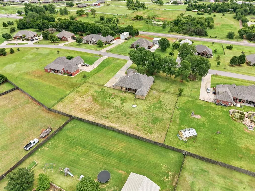 Photo 47 — 15215 Coral Creek Lane, Oklahoma City, OK 73165