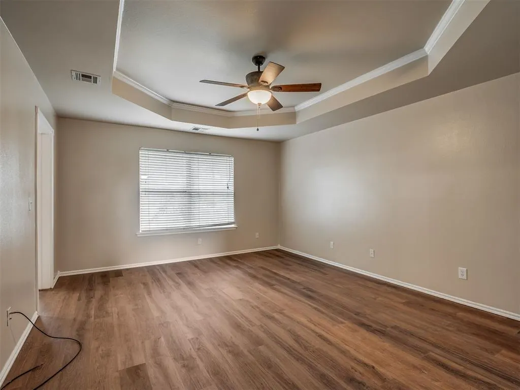Photo 10 — 1085 Pioneer Road, Tuttle, OK 73089