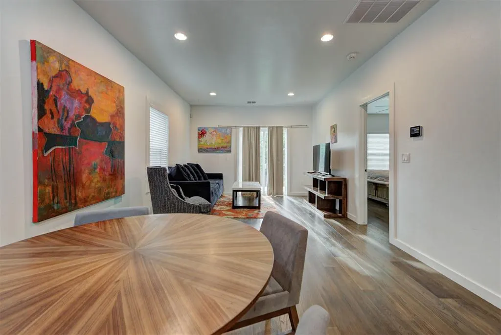 Photo 11 — 606 S Littler Avenue, Edmond, OK 73034