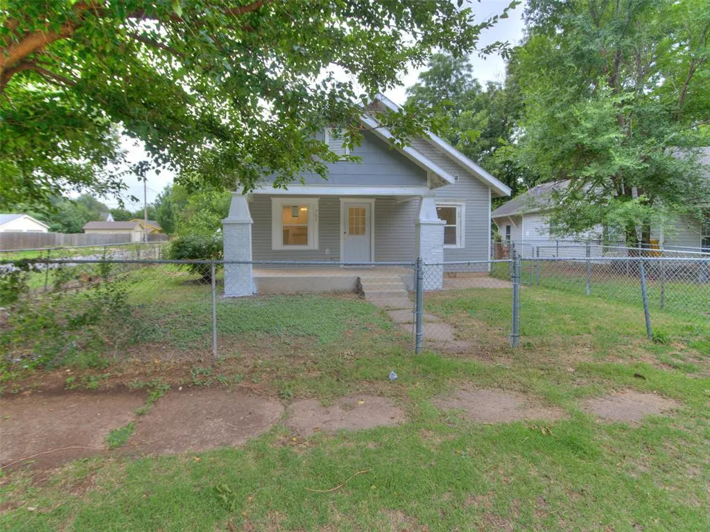Photo 2 — 701 S Ellison Avenue, El Reno, OK 73036