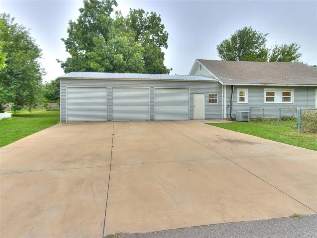 Photo 28 — 701 S Ellison Avenue, El Reno, OK 73036