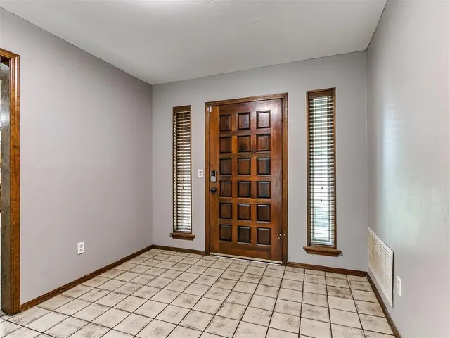 Photo 7 — 8336 NW 82nd Street, Oklahoma City, OK 73132