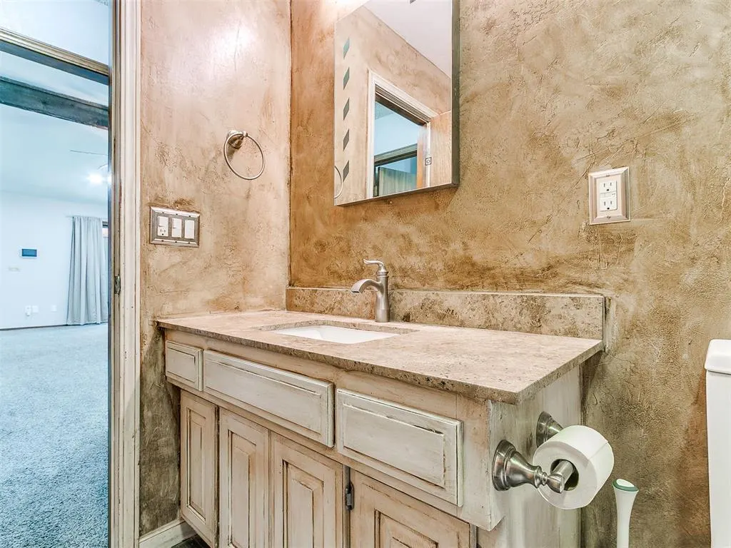 Photo 37 — 8336 NW 82nd Street, Oklahoma City, OK 73132