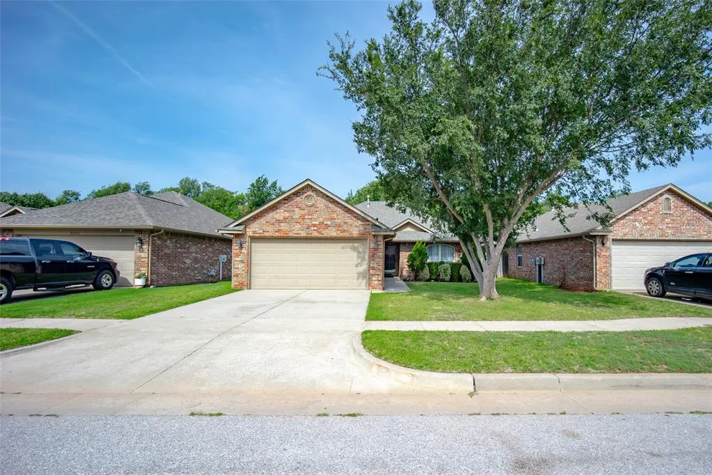 Photo 32 — 3221 Sahoma Trail, Yukon, OK 73099