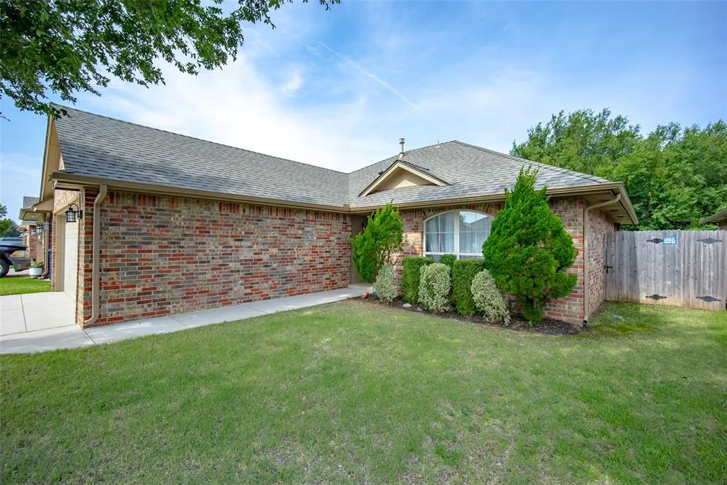 Photo 34 — 3221 Sahoma Trail, Yukon, OK 73099