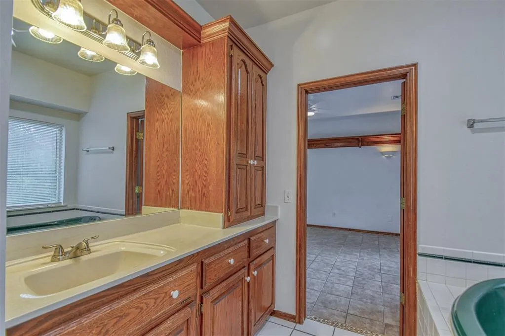 Photo 19 — 12418 E I 240 Service Road, Oklahoma City, OK 73150