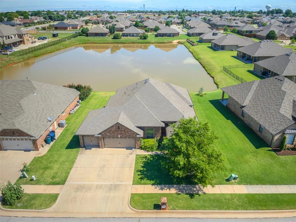 Photo 2 — 2805 SW 97th Street, Oklahoma City, OK 73159