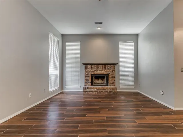 Photo 5 — 169 Stonebrook Lane, Edmond, OK 73003