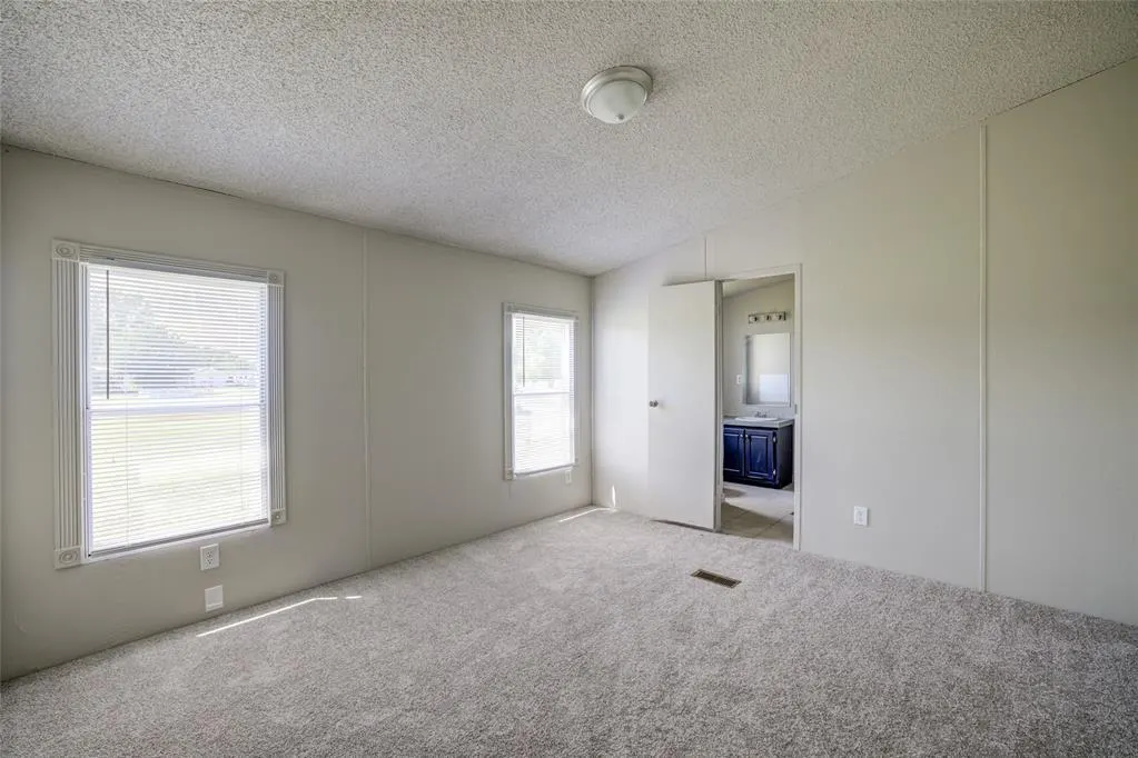 Photo 21 — 16490 Sunridge Drive, Yukon, OK 73099