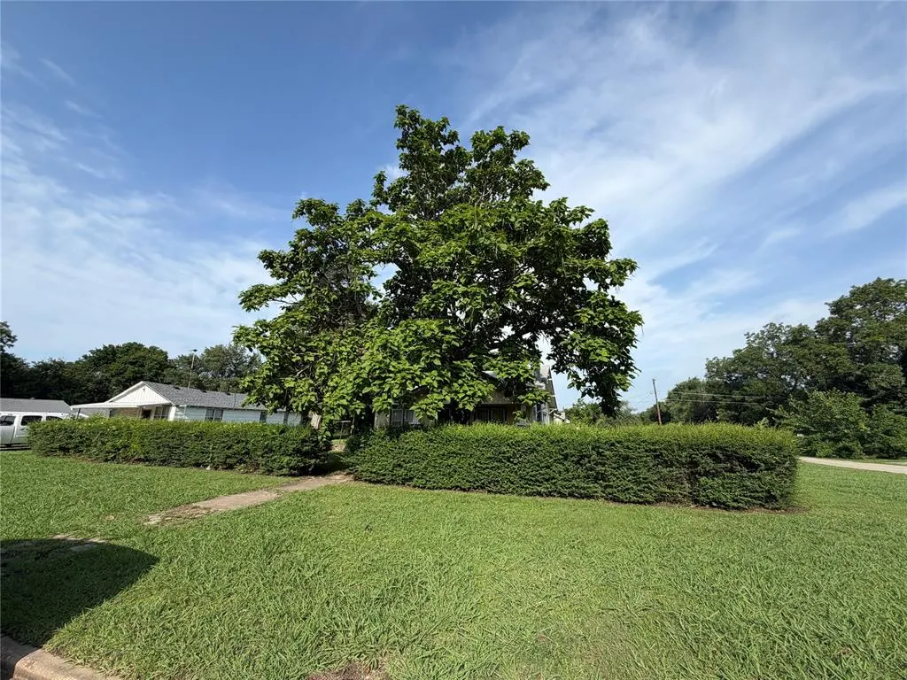 Photo 28 — 501 E Seminole Avenue, Wewoka, OK 74884