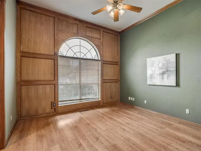 Photo 4 — 11508 Randwick Drive, Oklahoma City, OK 73162