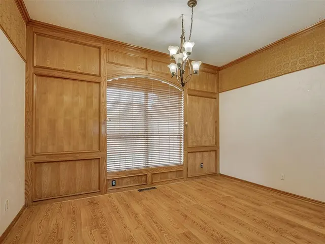 Photo 5 — 11508 Randwick Drive, Oklahoma City, OK 73162