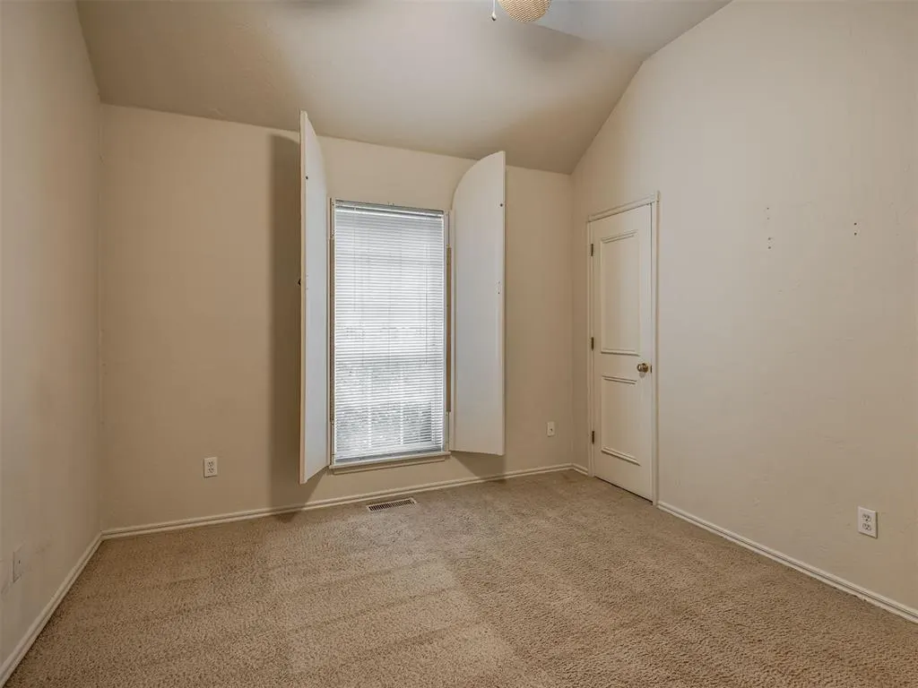 Photo 19 — 11508 Randwick Drive, Oklahoma City, OK 73162