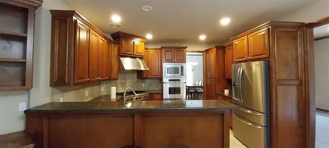 Photo 3 — 17020 Wales Green Avenue, Edmond, OK 73012