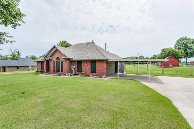 Photo 2 — 580 S Texas Avenue, Midwest City, OK 73130