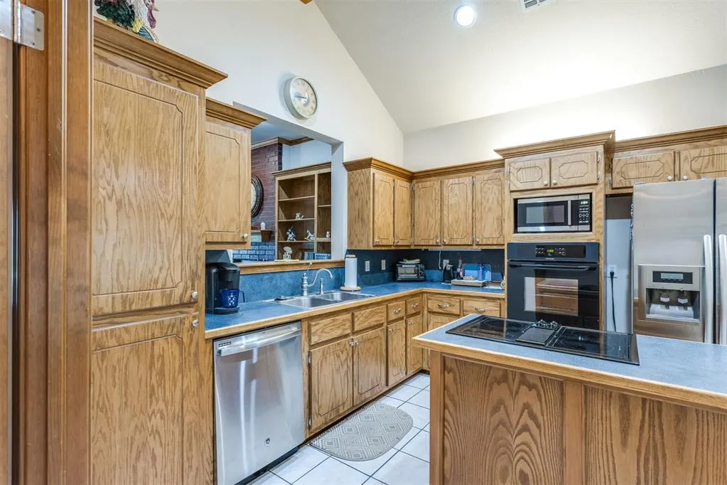 Photo 8 — 580 S Texas Avenue, Midwest City, OK 73130